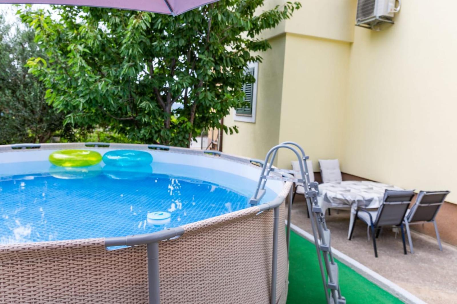 Apartman Milka Kaštela Exterior foto